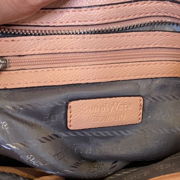 Simply Vera Vera Wang Light Pink Shoulder Bag Zipper Closure Faux Leather - Picture 5 of 15